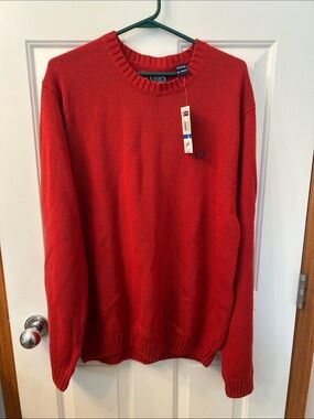 Chaps Men’s red/orange Crewneck Sweater